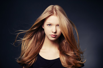 Fototapeta premium beautiful teen girl portrait