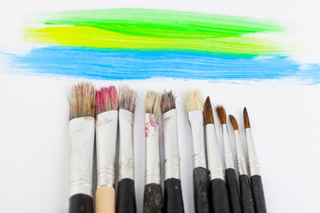 many paint brushes