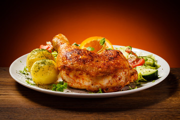 Grilled chicken leg with vegetables
