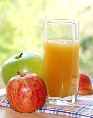 Apples and apple juice