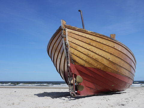 รูปภาพAnglerboot – เลือกดูภาพถ่ายสต็อก เวกเตอร์ และวิดีโอ98 | Adobe Stock