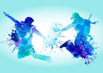 Ragazzi giovani che saltano