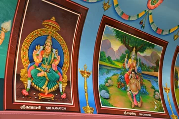 Poster Paintings in Sri Mariamman Hindu Temple in Singapore Chinatown © lucazzitto