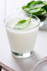 Yogurt with spinach