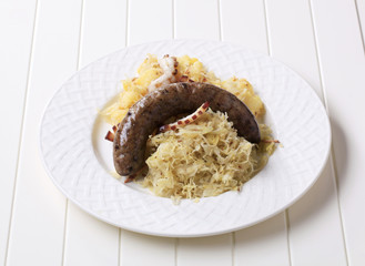 Blood sausage, sauerkraut and potatoes