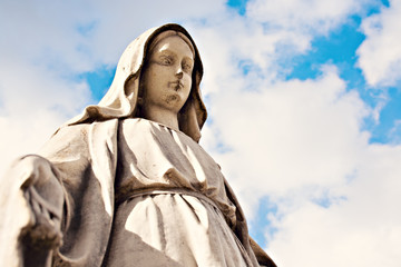 Fototapeta premium Holy Mary statue