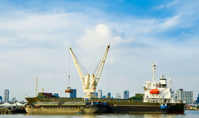 Fototapeta premium crane in ship working with cargo ship