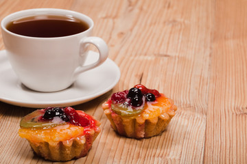 berry cakes