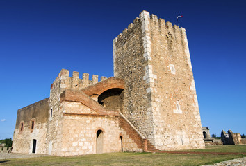 Fototapeta na wymiar Ozama Fortress w Santo Domingo, Dominikana