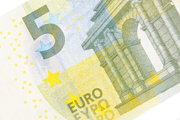 new five euro banknote front side
