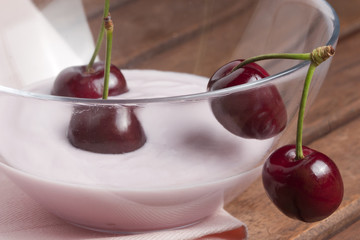 Yogurt alle ciliegie