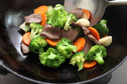 chinese cuisine, broccoli and beef stir fried