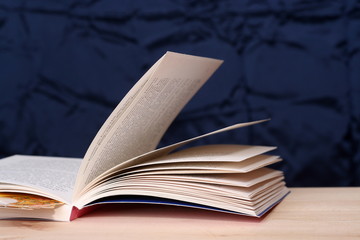 Taschenbuch