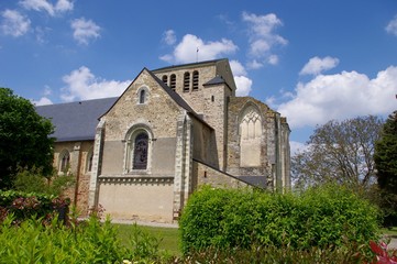 Fototapeta premium L'abbaye rénovée de la Roe