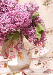 Vintage teacup with spring flowers