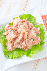 salad from tuna