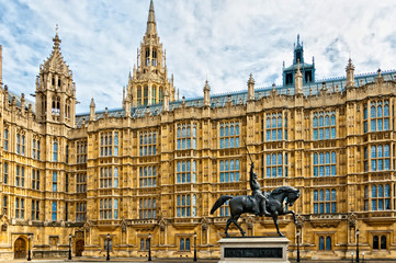 Richard I statue outside Palace of Westminster, London