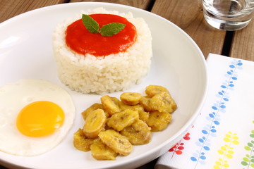 Arroz a la cubana