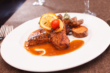 chicken with roasted potatoes