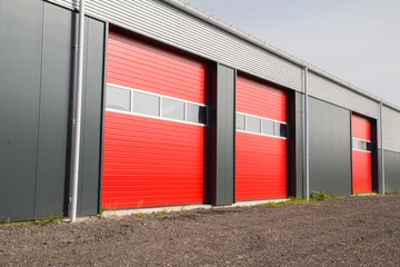 Photo sur Plexiglas Bâtiment industriel shed doors