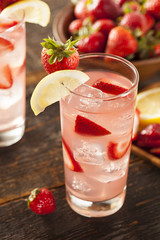 Refreshing Ice Cold Strawberry Lemonade