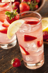 Refreshing Ice Cold Strawberry Lemonade