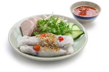 banh cuon, vietnamese steamed rice noodle roll