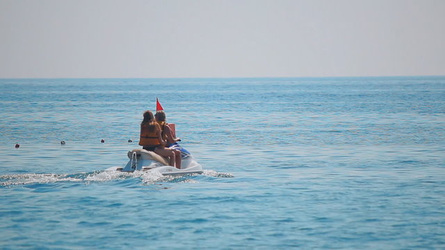 Jet Ski extrime, sea ​​shore, the beach