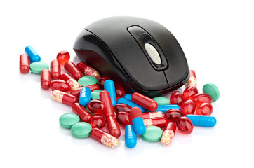 mouse and pills