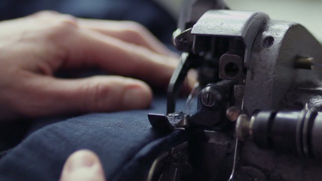 sarta cuce con cucitrice