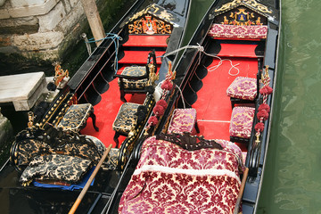 Fototapeta na wymiar Detail of gondola in Venice, Italy