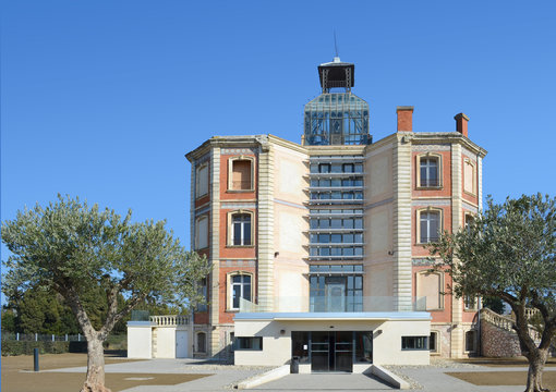 Maternite suisse de Elne , le Chateau d'En Pardou