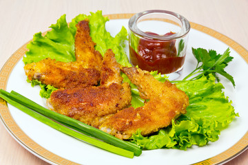 Fried chicken wings.