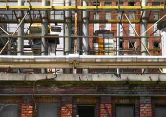 impianto chimico diroccato