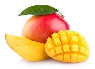 Foto op Plexiglas Vruchten mango fruit geïsoleerd op witte achtergrond