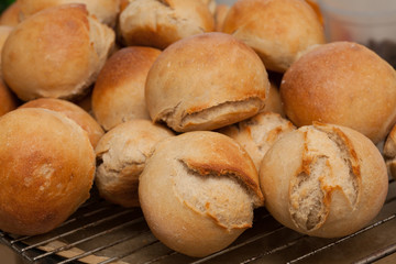 Selbstgebackene Brötchen