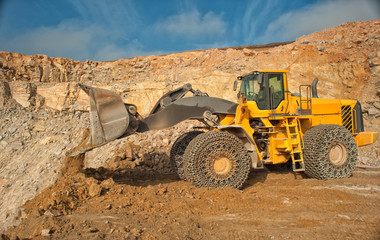 heavy building bulldozer quarry,car