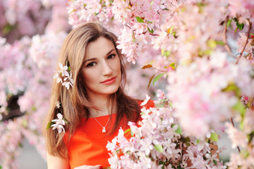 Fototapeta premium Beautiful Spring Girl with flowers
