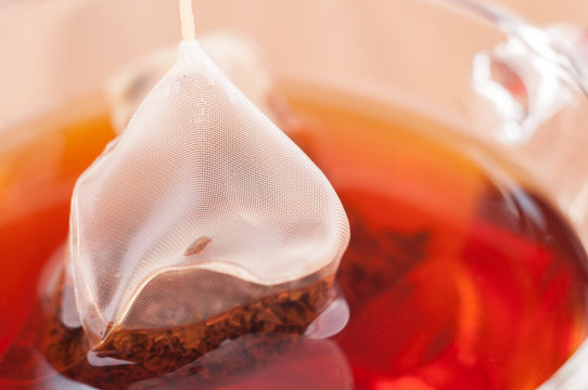 Silky pyramid mesh teabag in a cup extreme close up