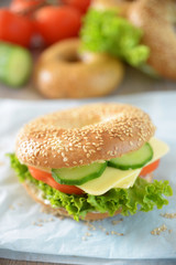 Veganer Käsebagel