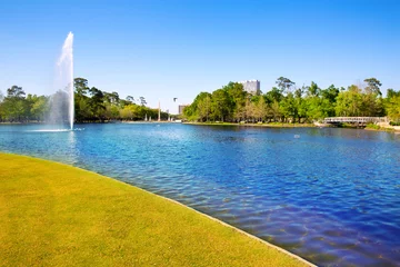 Rucksack Houston Mc govern lake with spring water © lunamarina