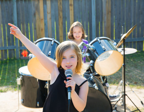 Chidren Singer Girl Singing Playing Live Band In Backyard