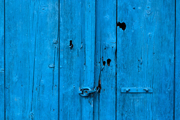 Vieille porte bleue de crete