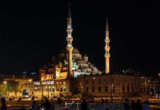 Yeni Camii (New Mosque) - Istanbul