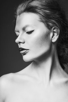 black and white portrait of young sexual woman