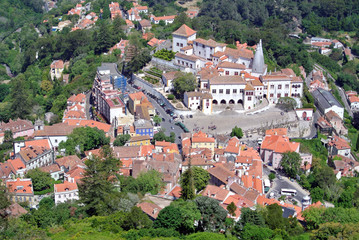 Fototapeta na wymiar Panoramiczny widok na Serra de Sintra 