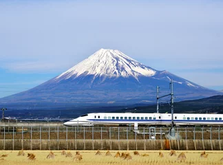 Photo sur Aluminium Japon Le mont Fuji et le train à grande vitesse