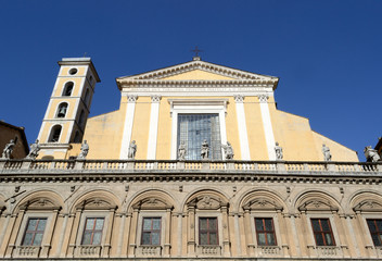 Basilica dei Santi XII Apostoli - Roma