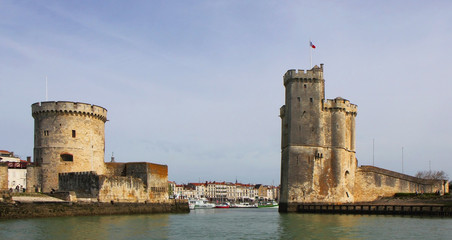 L'entr&eacute;e du port de La Rochelle