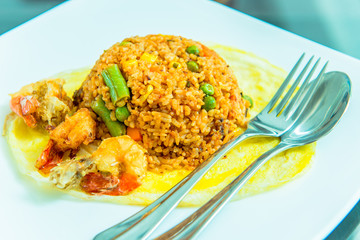 Fried rice with prawns
